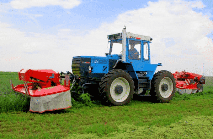 Трактор ХТЗ-16131